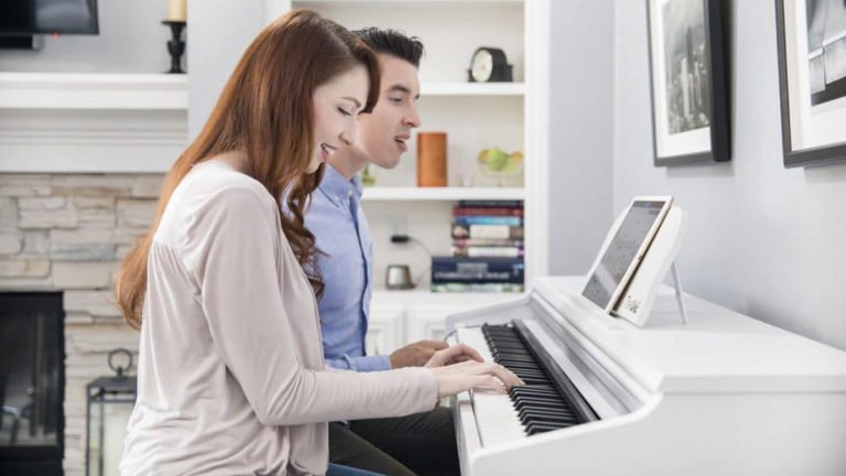 Top 6 Best Digital Pianos With Weighted Keys
