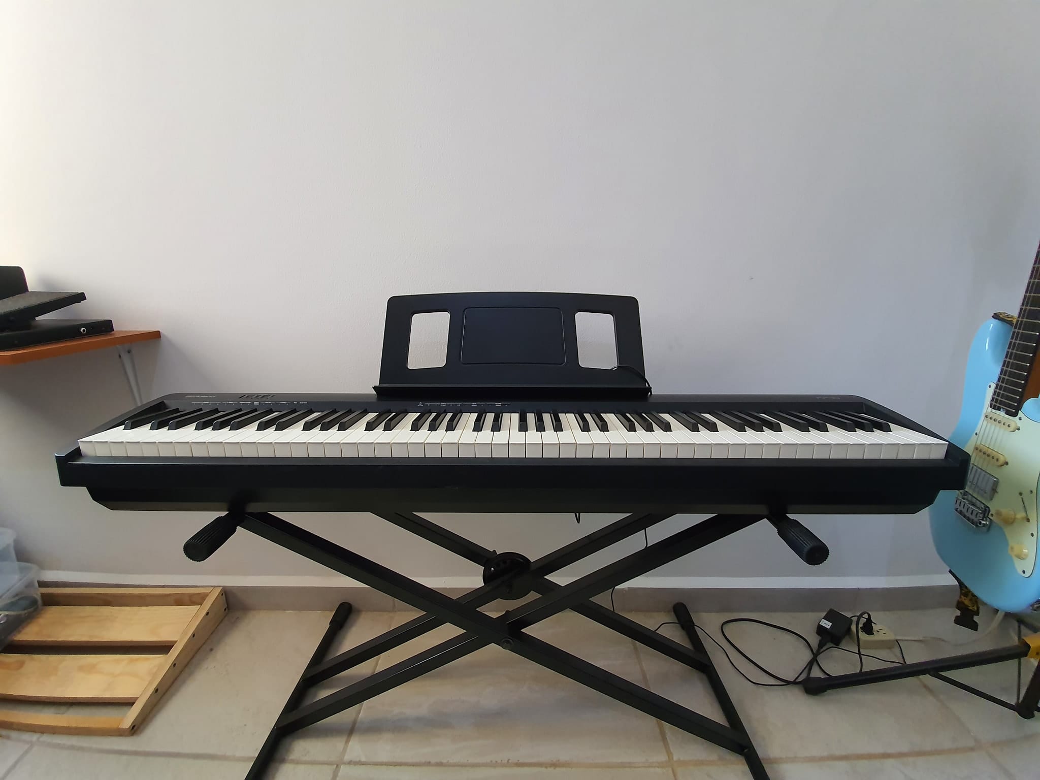 The Roland FP-10 provided a more realistic experience