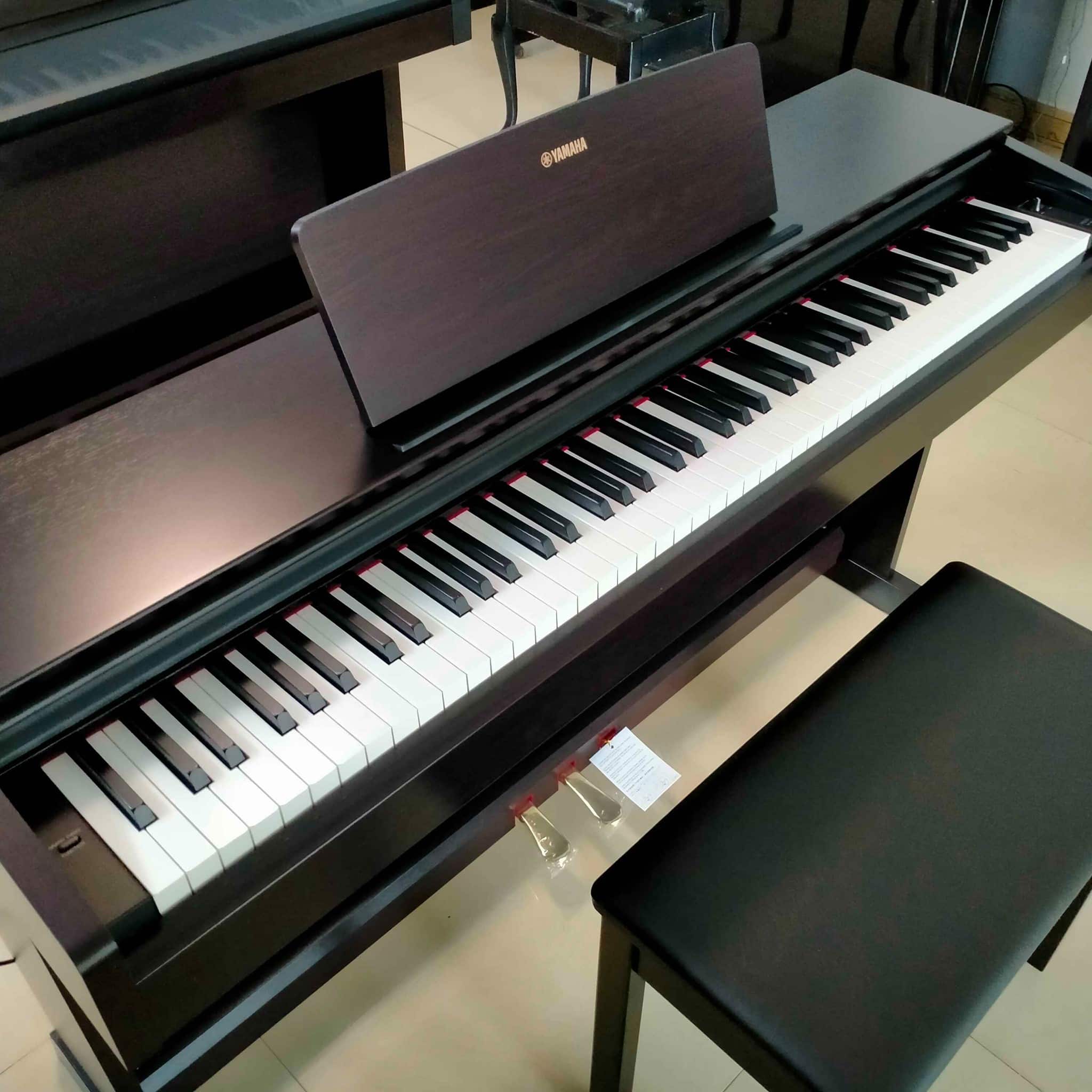 The YDP-103 has a very subtle coating designed to replicate the texture of real wooden keys on an acoustic piano