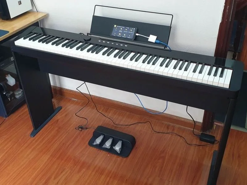 Casio PX-S1000: A world's thinnest digital piano