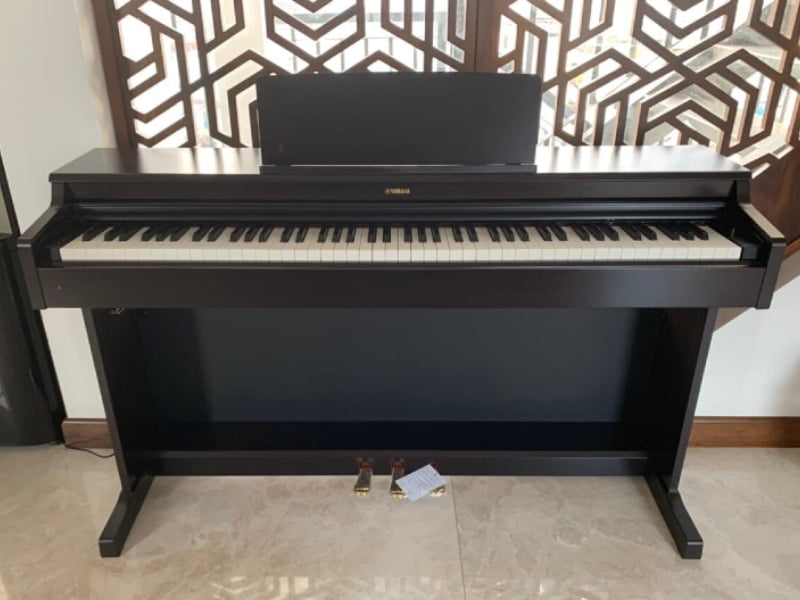 Yamaha YDP-144 is a digital piano with top-tier
